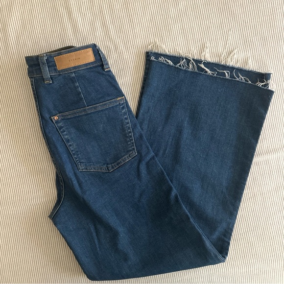 Wide leg, High Waisted Jeans, Culotte - Picture 3 of 9